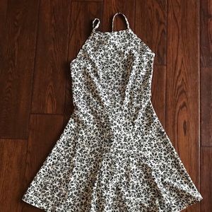Brandy Melville summer floral dress